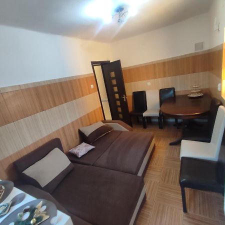 Central House Hotel Curtea De Arges Luaran gambar